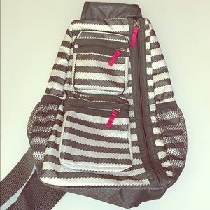 Sling back bag